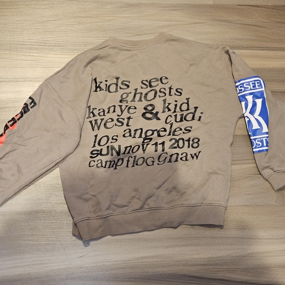 Yeezy inspired sweater - Picture 2 of 2